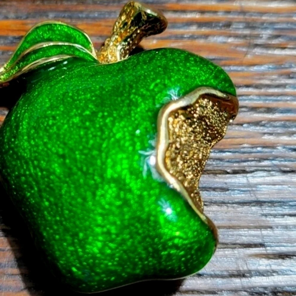 Vintage Gold and Green Apple Brooch